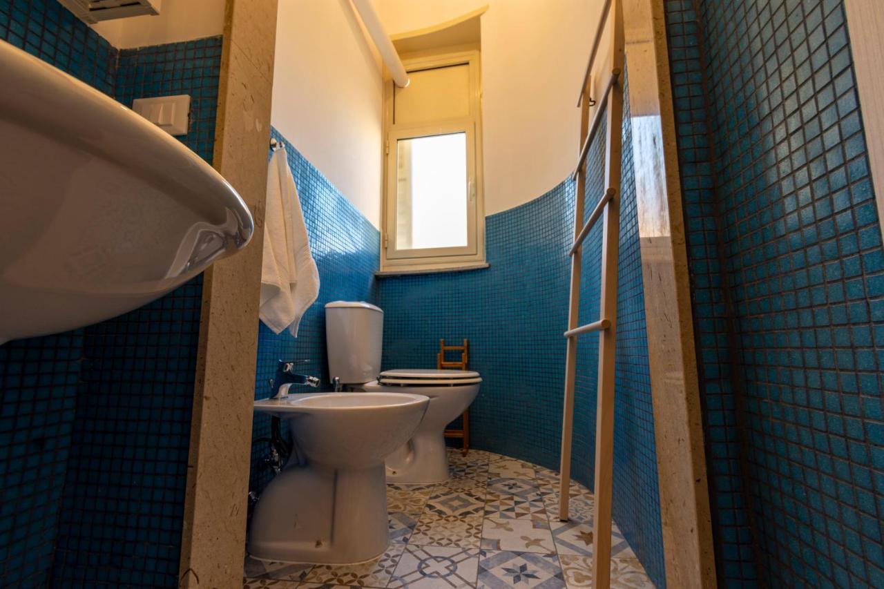 Locanda Popolare Aci Castello Eksteriør bilde
